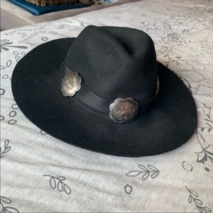 UNIF Concho hat (Witchy Vibes✨)